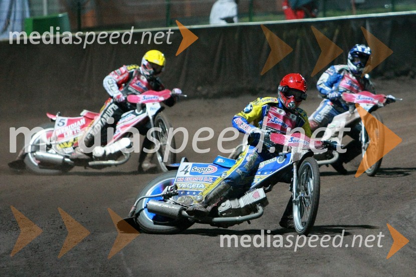 Hans Andersen, Danska, Nicki Pedersen, Danska in Tomasz Gollob, Poljska (spredaj)SPEEDWAY GRAND PRIX, VN Slovenije 2008, dirka