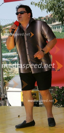 Voditelj na radiu Hit in pevec Don SergioMelodije morja in sonca