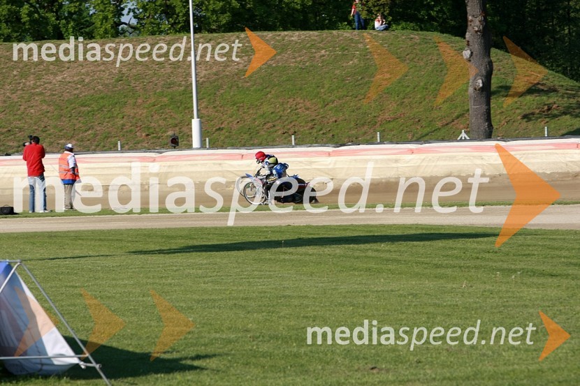 Dalibor Bot, ST Lendava in Ladislav Vida, ST Lendava
 
SPEEDWAY, DP mladincev 2008 1. dirka