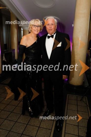  Martina  Plesnik;  Horst  KoulenSILA Gala ples