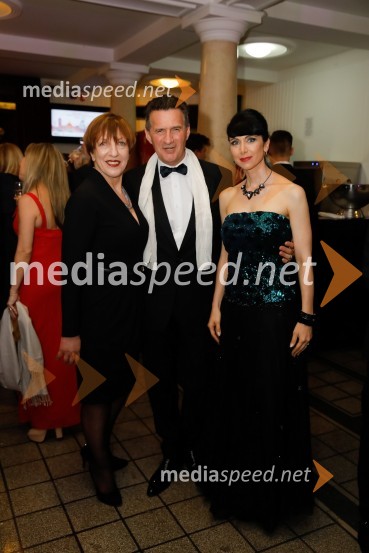  Vika  Potočnik, direktorica Pionirskeda doma;  Milan Martin Cvikl, evropski funkcionar; Dr. Jerca Legan Cvikl, podpredsednica SILA-IWCL in predsednica odbora SILA GALASILA Gala ples