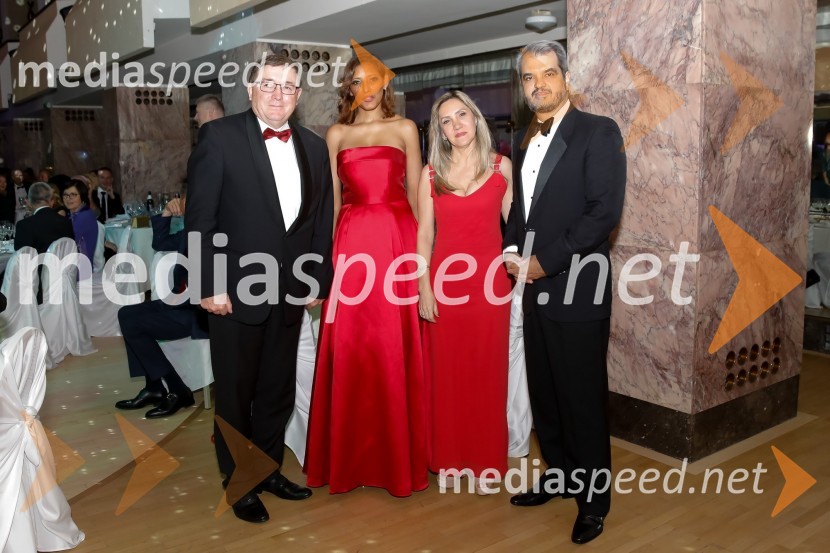 dr. Andrej Fištravec, župan, Mestna občina Maribor;  Elisangela Sandes;  Luciana Mosca;  Renato  Mosca, veleposlanik BrazilijeSILA Gala ples