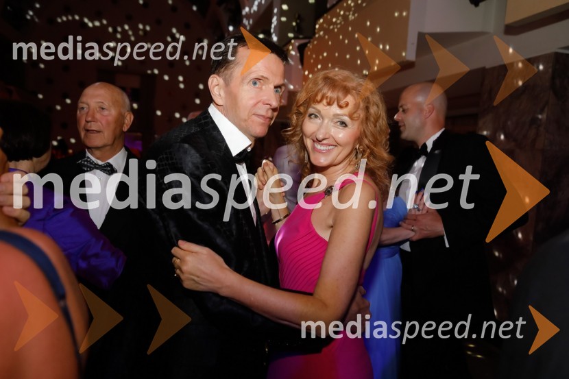  ... ;  Lilijana Kastelic, oblikovalkaSILA Gala ples