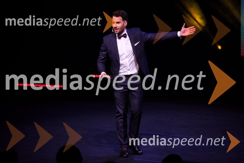  David Urankar, televizijski voditelj, manekenŽarometi 2018, podelitev medijskih nagrad za leto 2017
