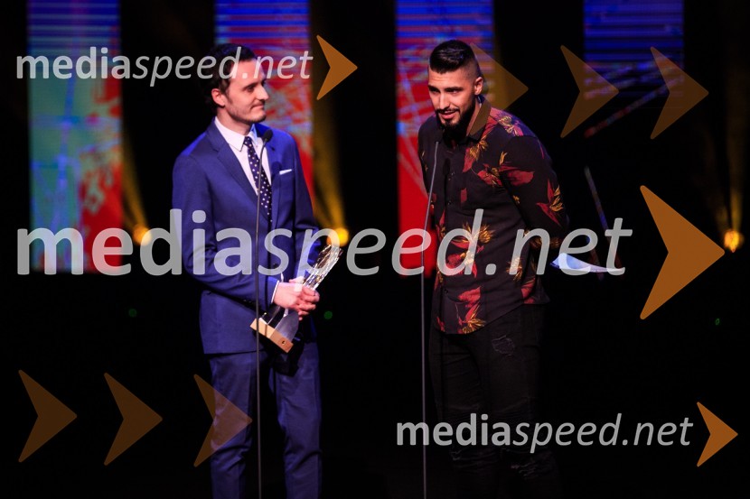  Blaž Švab, pevec, skupina Modrijani;  Challe Salle, glasbenikŽarometi 2018, podelitev medijskih nagrad za leto 2017