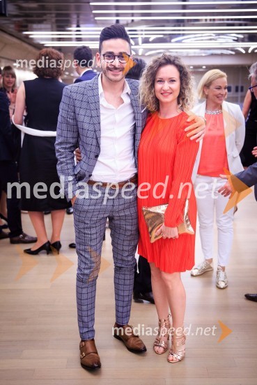  Samo Kozlevčar, glasbenik;  Anja PepelnjakŽarometi 2018, druženje po prireditvi