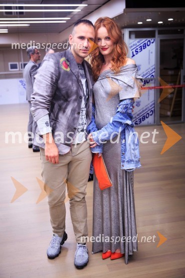  Miro Mišljen, modni oblikovalec;  Jana  Koteska, manekenkaŽarometi 2018, druženje po prireditvi
