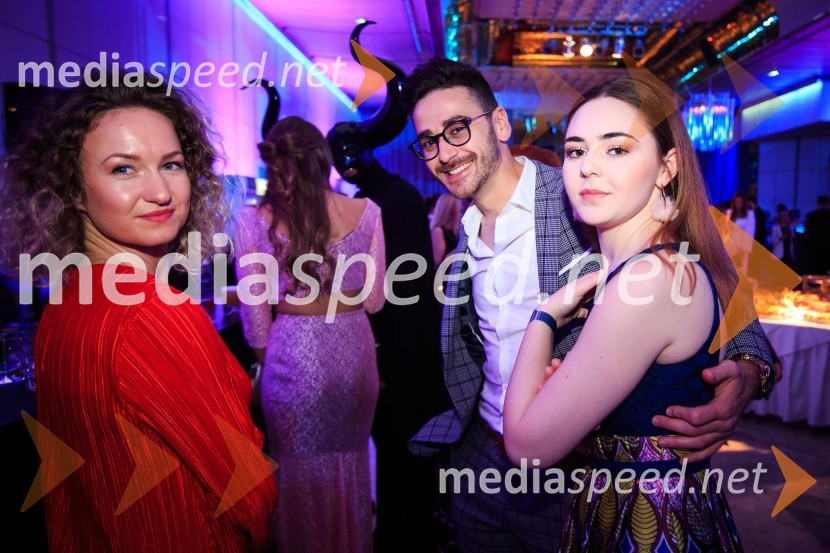 Anja Pepelnjak;  Samo Kozlevčar, glasbenik;  Kim KozlevčarŽarometi 2018, druženje po prireditvi