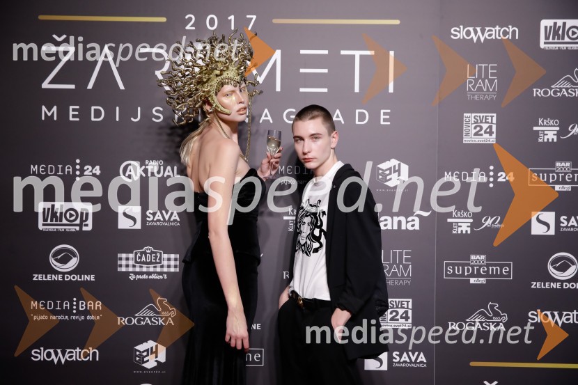  Denise Dame ;  ... Žarometi 2018, rdeča preproga