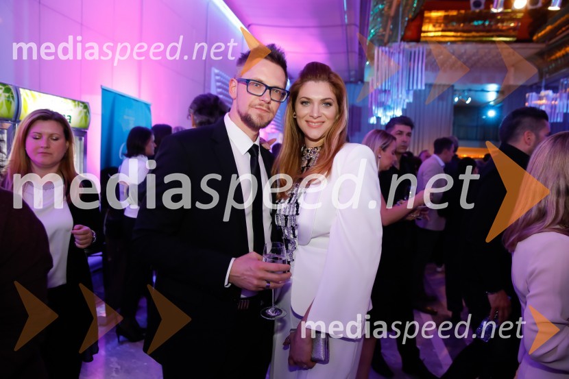  Primož Goričnik, Agencija Špik;  Manca  Špik, pevkaŽarometi 2018, druženje po prireditvi