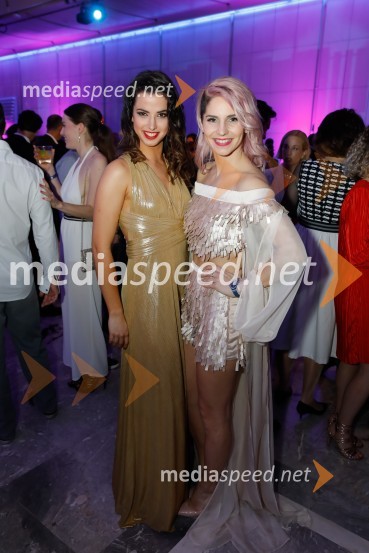  Valeriya Musina, plesalka;  Lea Sirk, pevkaŽarometi 2018, druženje po prireditvi