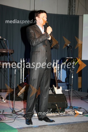 Robert Roškar, Radio AktualPoroka Damjan Murko in Maja Žilavec