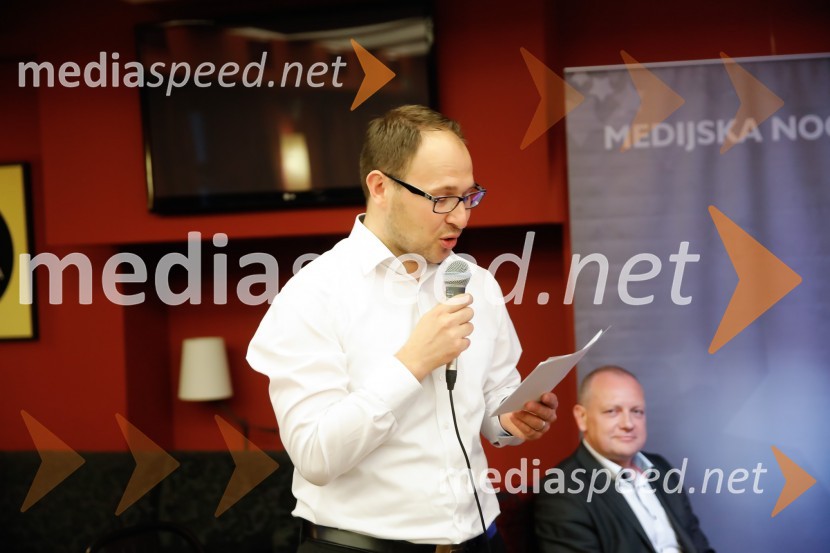 S politiki o vsem, razen o politiki - pogovorni večer