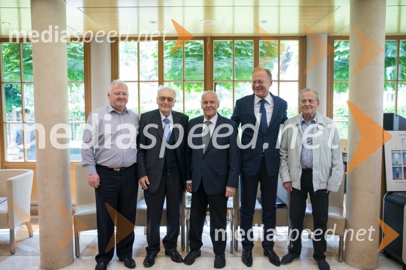  Leopold Trdan, Riko d.o.o.;  Jože Tišler;  Stanislav  Škrabec, nekdanji direktor, Riko Ribnica;  Janez  Škrabec, direktor Riko d.o.o., predsednik Slovensko-ruskega poslovnega sveta, častni konzul Belorusije;  Peter VogričPodjetje Riko obeležuje svojo bogato zgodovino