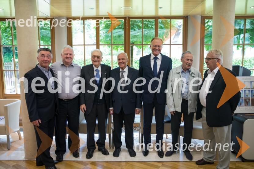  Andrej Dolinar;  Leopold Trdan, Riko d.o.o.;  Jože Tišler;  Stanislav  Škrabec, nekdanji direktor, Riko Ribnica;  Janez  Škrabec, direktor Riko d.o.o., predsednik Slovensko-ruskega poslovnega sveta, častni konzul Belorusije;  Peter Vogrič;  Andrej SekačPodjetje Riko obeležuje svojo bogato zgodovino