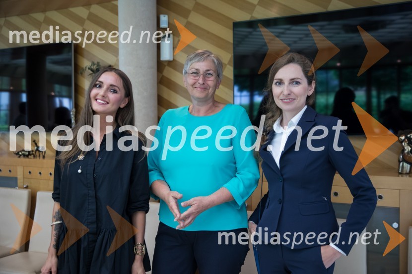  Hanna Shynkevich, Riko d.o.o.;  Tatjana Višnikar, Riko d.o.o.;  ... Podjetje Riko obeležuje svojo bogato zgodovino