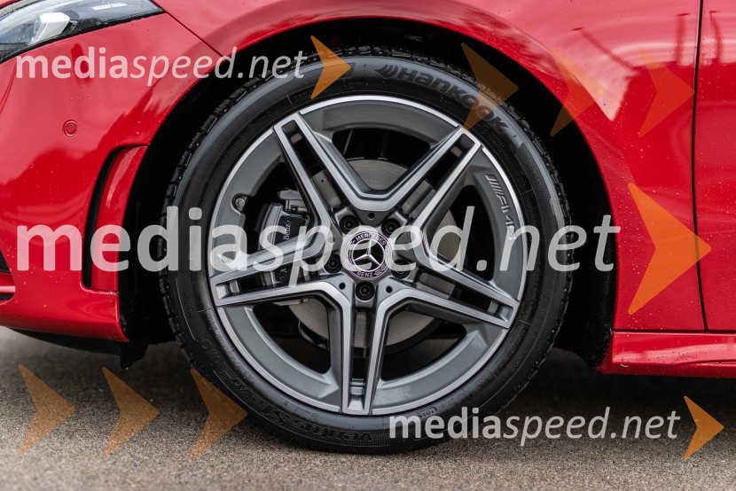 Mercedes-Benz Novi razred A, slovenska predstavitev