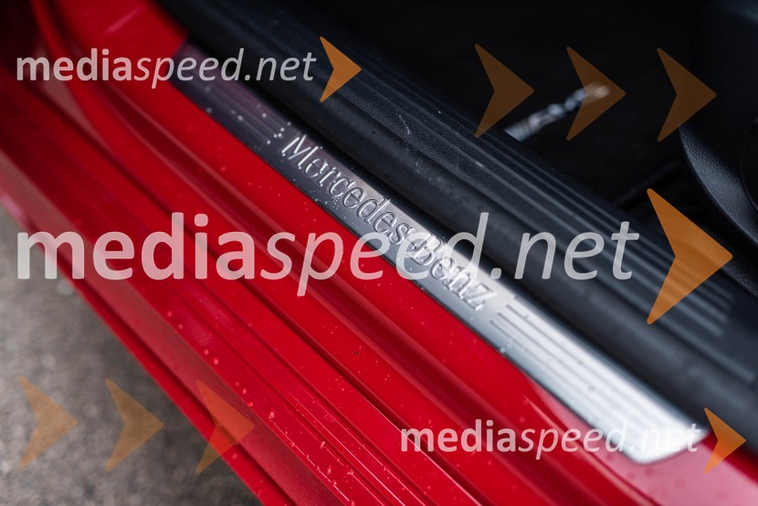 Mercedes-Benz Novi razred A, slovenska predstavitev