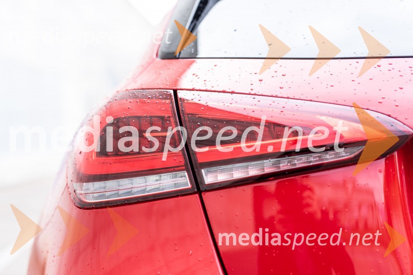 Mercedes-Benz Novi razred A, slovenska predstavitev