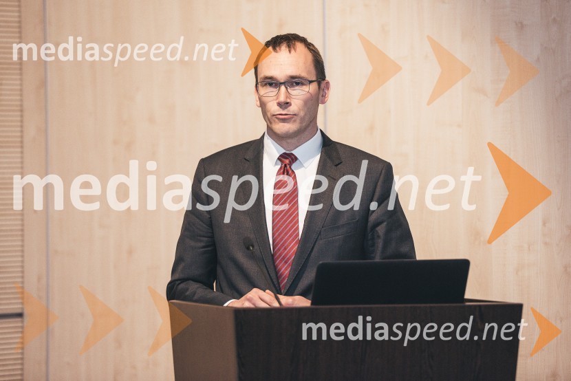 Mercedes-Benz Novi razred A, slovenska predstavitev