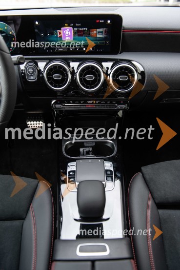 Mercedes-Benz Novi razred A, slovenska predstavitev