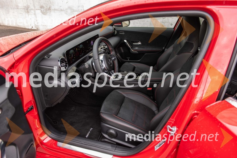 Mercedes-Benz Novi razred A, slovenska predstavitev