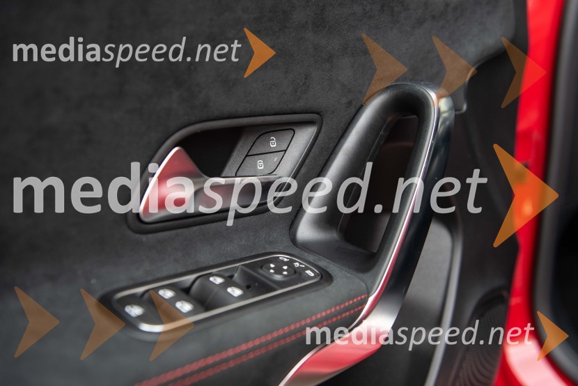 Mercedes-Benz Novi razred A, slovenska predstavitev