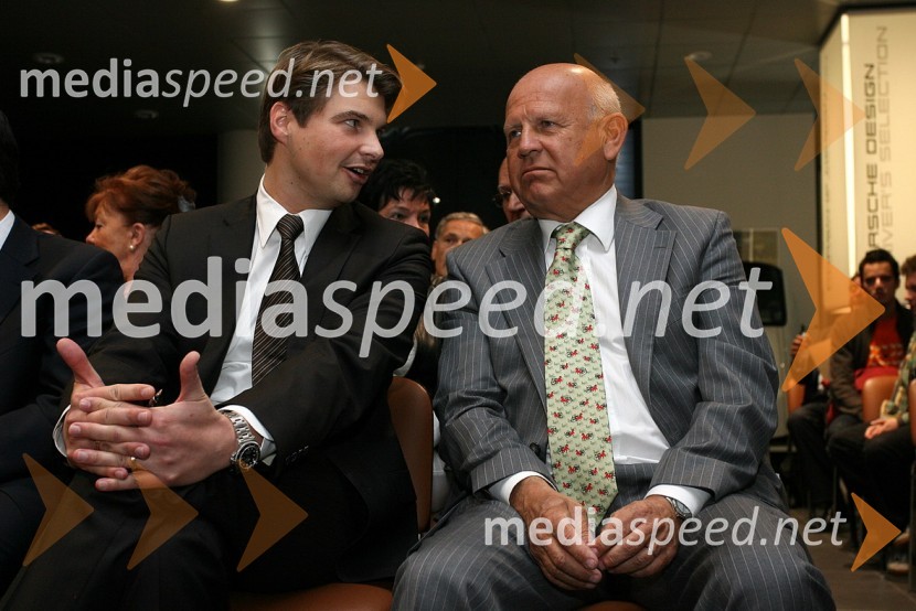 Wilfried Weitgasser, direktor Porsche Slovenija in Janez Kocijančič, predsednik Olimpijskega komiteja SlovenijePodpis sponzorske pogodbe med Porsche Slovenija in Olimpijskim komitejem Slovenije