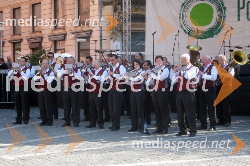 KUD Pihalni orkester Litostroj52. pohod Pot ob žici
