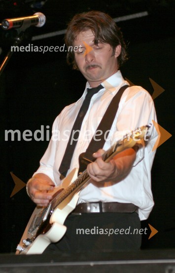 Robert Pešut - MagnificoKoncert Piše se leto 2005