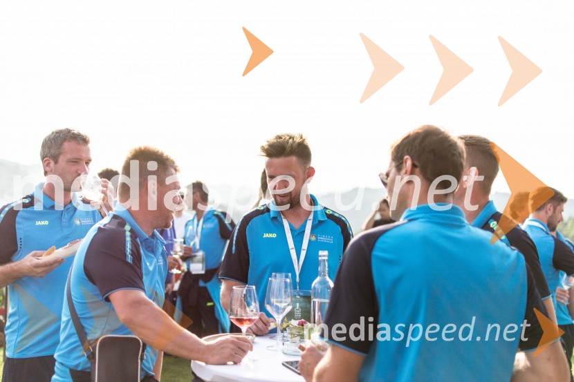  Primož Kugler, nogometaš Vinske reprezentance Slovenije;  Boštjan Žnuderl,  nogometaš Vinske reprezentance Slovenije ;  Janez  Aljančič, nogometaš Vinske reprezentance SlovenijeVinoEuro 2018: Spremljevalni program v Mariboru, prvi dan