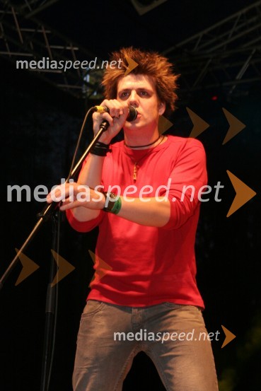 Dejan Vončina, pevec skupine PiksnaMajske igre 2008 - Pohod na Rožnik