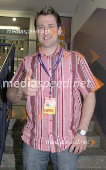 Robert Goter, svetovni prvak v igranju na frajtonaricoKoncert Piše se leto 2005