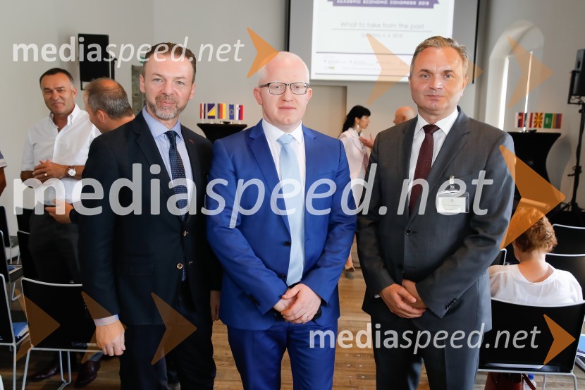  Simon Dragomir Karic;  ... ;  Zijad Bečirović, direktor IFIMES LjubljanaAkademsko ekonomski kongres AEC 2018
