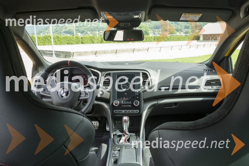 Renault MEGANE R.S.Renault Megane R.S., slovenska predstavitev