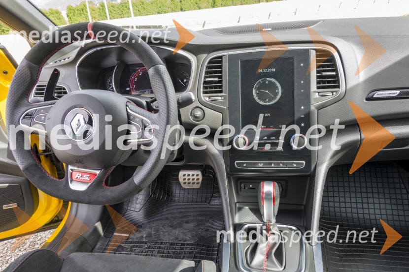 Renault MEGANE R.S.Renault Megane R.S., slovenska predstavitev