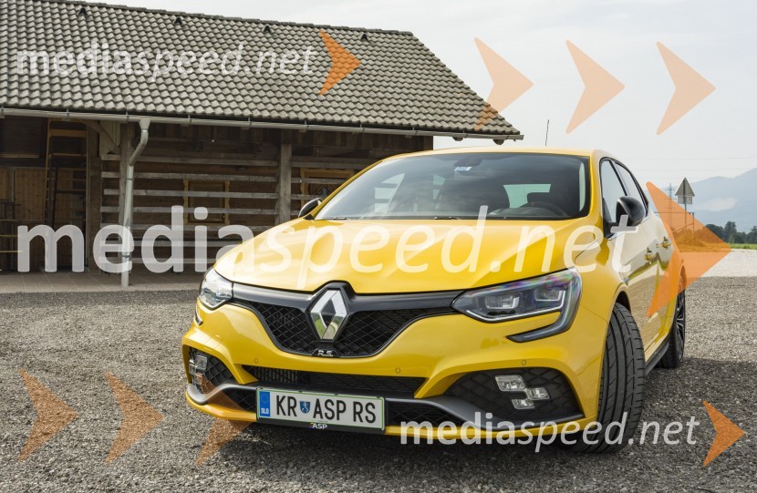 Renault MEGANE R.S.Renault Megane R.S., slovenska predstavitev