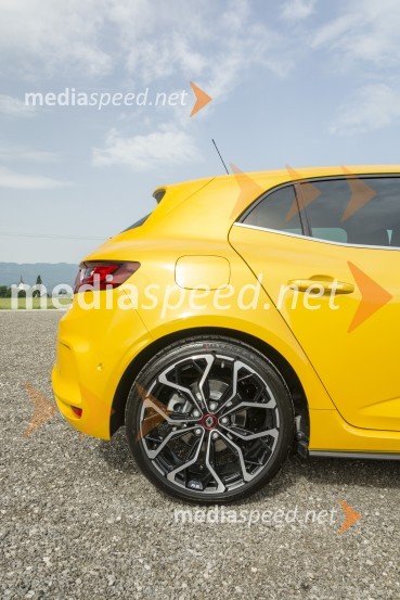 Renault MEGANE R.S.Renault Megane R.S., slovenska predstavitev