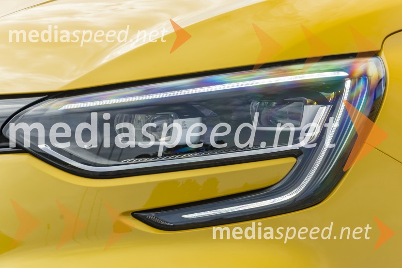 Renault MEGANE R.S.Renault Megane R.S., slovenska predstavitev