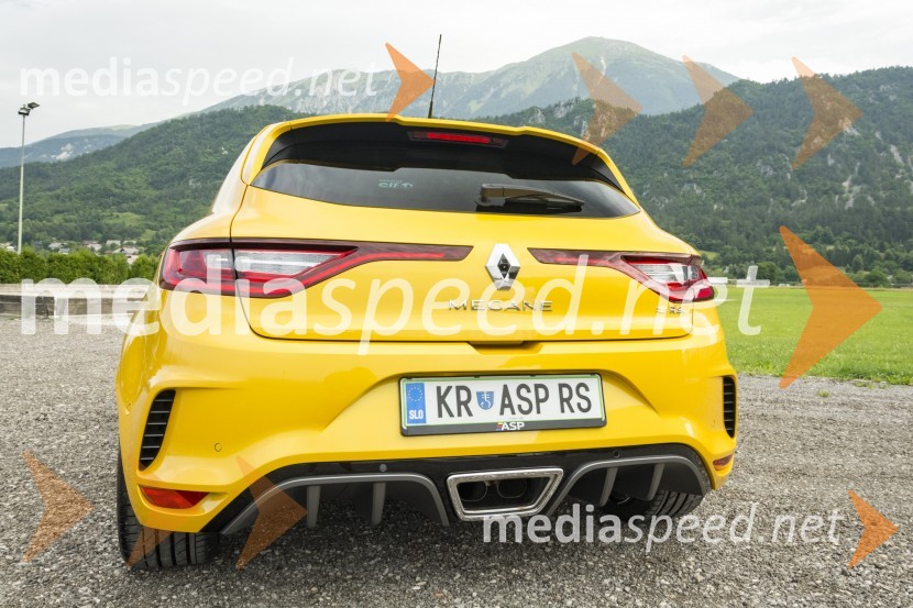 Renault MEGANE R.S.Renault Megane R.S., slovenska predstavitev