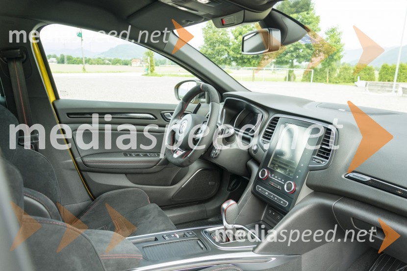 Renault MEGANE R.S.Renault Megane R.S., slovenska predstavitev