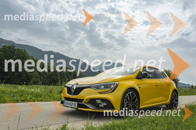 Renault MEGANE R.S.Renault Megane R.S., slovenska predstavitev