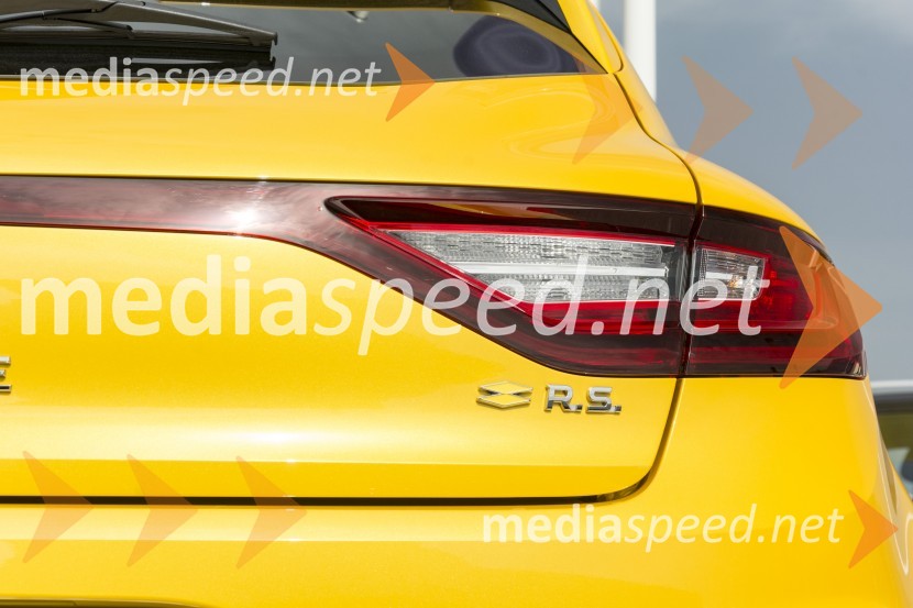 Renault MEGANE R.S.Renault Megane R.S., slovenska predstavitev