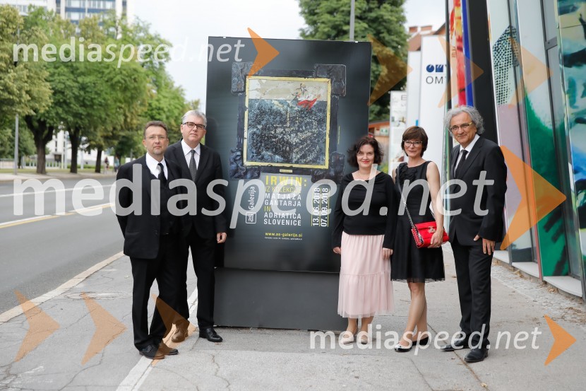  Roman Uranjek, IRWIN;  Miran Mohar, IRWIN;  Petra  Bizilj Silva, kustosinja v AS Galeriji;  Mojca   Ribič Gantar, KD Group;  Dušan Mandič, IRWINIrwin: Iz kolekcije Matjaža Gantarja in Adriatica Slovenice, otvoritev razstave v Galeriji AS
