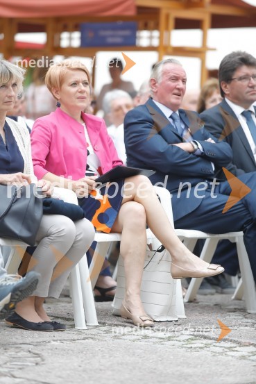 dr. Aleksandra Pivec, državna sekretarka v kabinetu ministra na Uradu Vlade RS za Slovence v zamejstvu in po svetu, predsednica MO DeSUS Ptuj;  Gorazd Žmavc, minister brez listnice na uradu za Slovence v zamejstvu in po svetuDobrodošli doma 2018