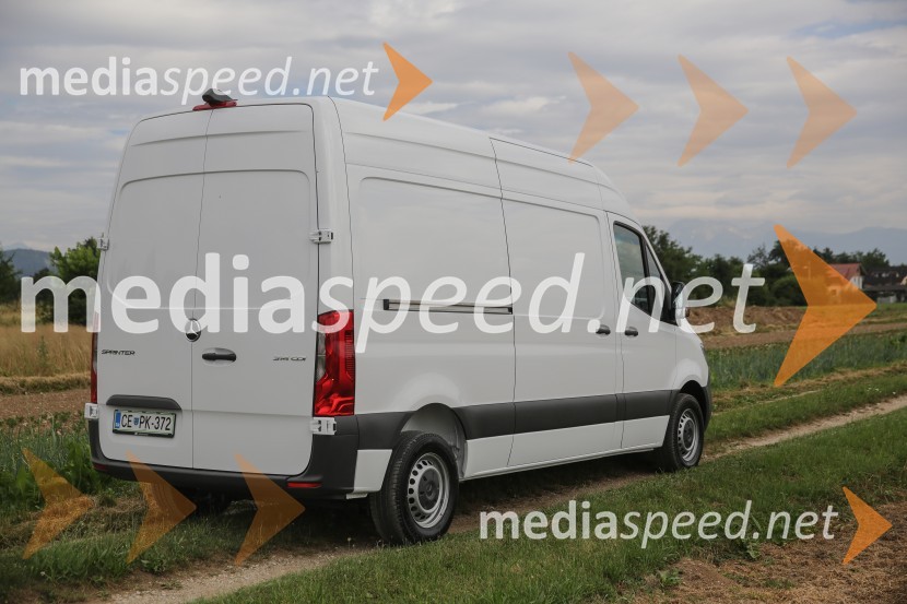 Mercedes - Benz SprinterMercedes - Benz Sprinter, slovenska predstavitev