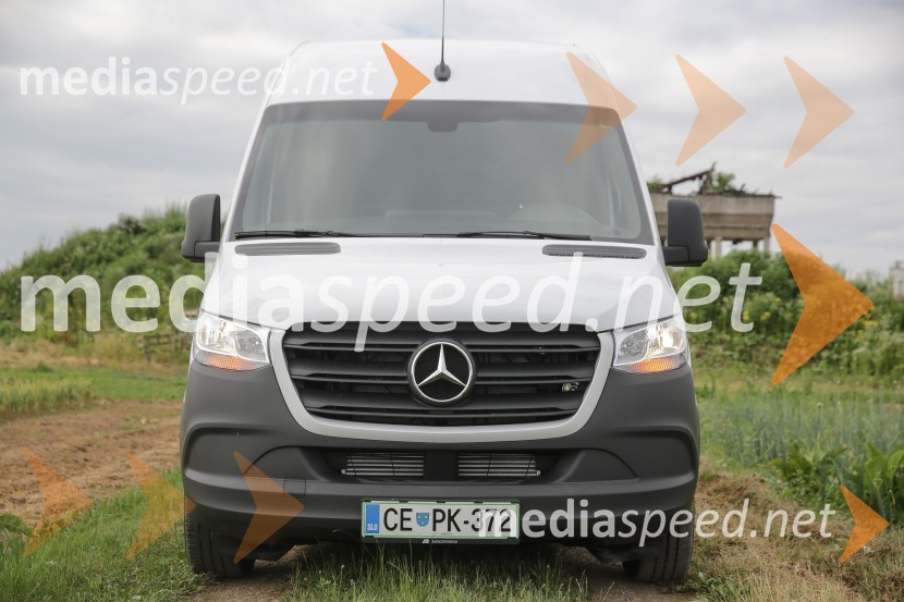 Mercedes - Benz SprinterMercedes - Benz Sprinter, slovenska predstavitev