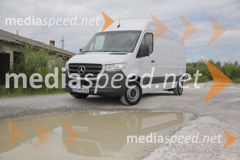 Mercedes - Benz SprinterMercedes - Benz Sprinter, slovenska predstavitev