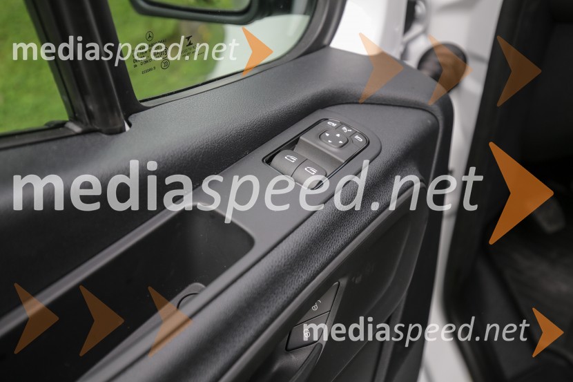 Mercedes - Benz SprinterMercedes - Benz Sprinter, slovenska predstavitev