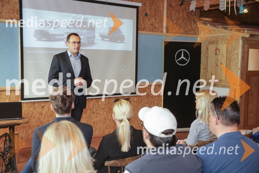  Rasto Oderlap, direktor, podjetje Autocommerce d.o.o.Mercedes - Benz Sprinter, slovenska predstavitev